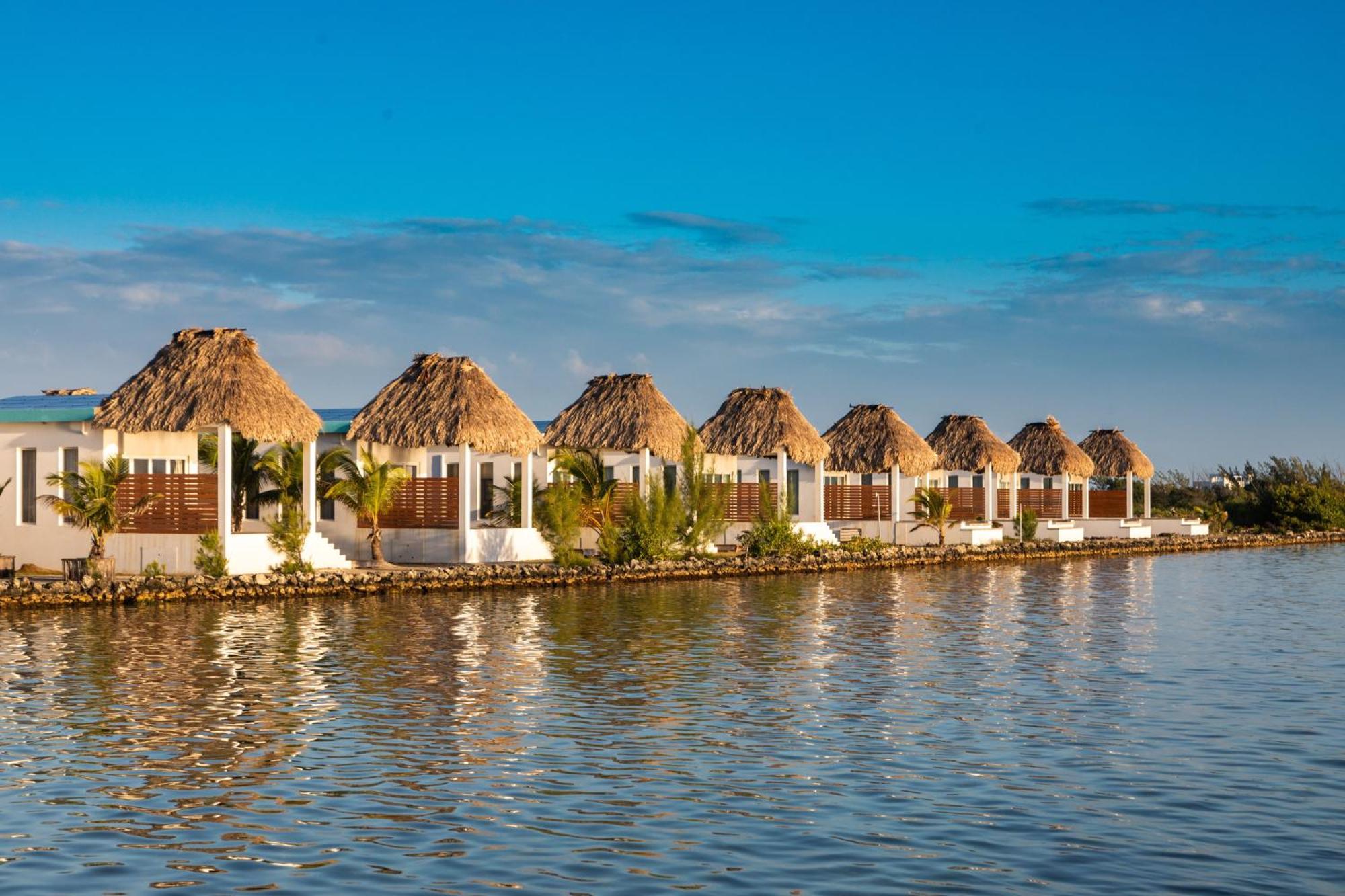 Turtle Island Resort San Pedro  Exterior foto